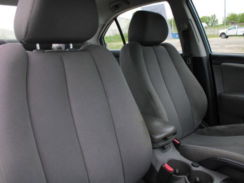 Used 2010 Hyundai Sonata GLS FWD image 14