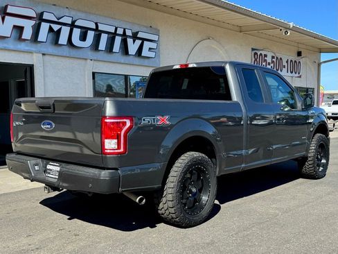 Used 2017 Ford F150 XL w/ Equipment Group 101A Mid image 4
