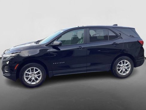 Certified 2024 Chevrolet Equinox LS w/ LS Convenience Package AWD/4WD image 8