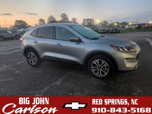 Used 2022 Ford Escape SEL w/ Technology Package AWD/4WD image 1