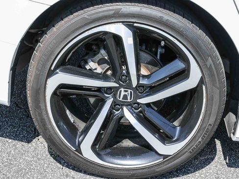 Used 2022 Honda Accord Sport image 12