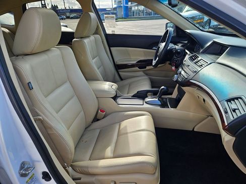 Used 2010 Honda Crosstour EX-L image 29