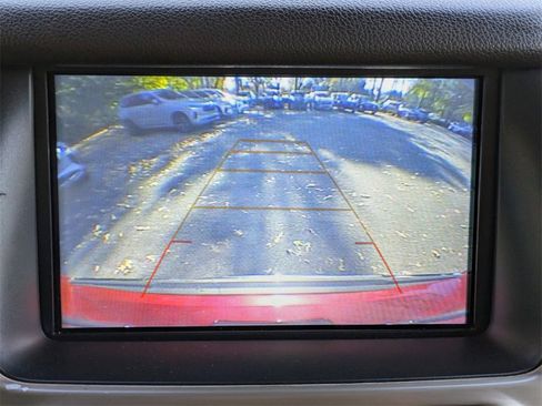 Used 2019 GMC Yukon XL Denali w/ Enhanced Security Package image 23