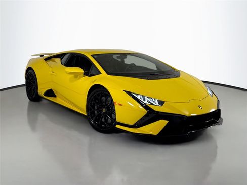 Used 2024 Lamborghini Huracan Tecnica RWD image 40
