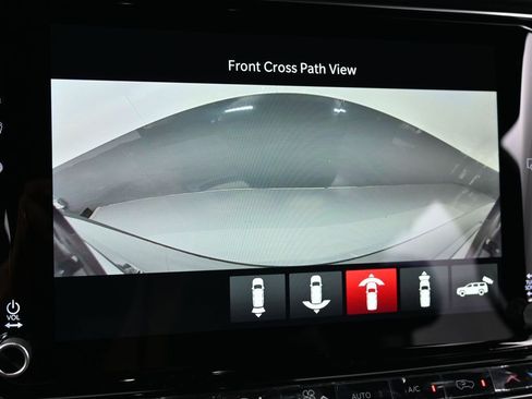 Used 2024 Jeep Grand Wagoneer L Series II w/ Quick Order Packagew 28T image 14