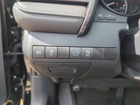 Used 2024 Toyota Camry SE FWD image 15