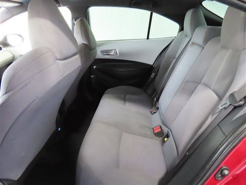 Used 2022 Toyota Corolla SE FWD image 25