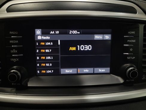 Used 2019 Kia Sorento AWD image 25