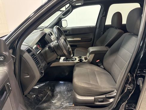 Used 2012 Ford Escape XLT image 21