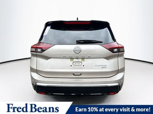 New 2026 Nissan Rogue Platinum image 5