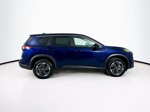 Used 2024 Nissan Rogue SV FWD image 8