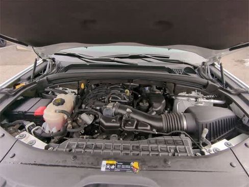 Used 2021 Jeep Grand Cherokee L Laredo image 30