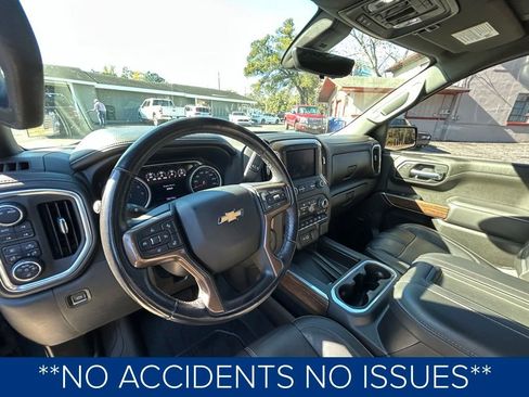 Used 2022 Chevrolet Silverado 1500 High Country w/ Technology Package image 2