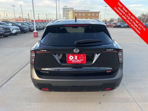 Certified 2025 Nissan Kicks SR image 4