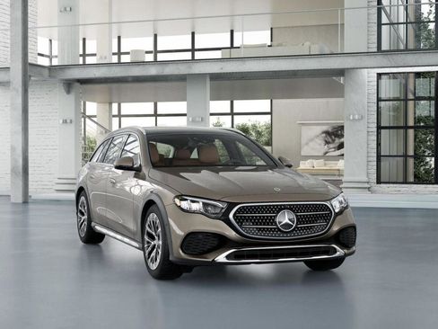 New 2026 Mercedes-Benz E 450 4MATIC All-Terrain Wagon image 9