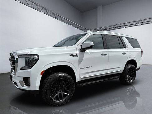 Used 2021 GMC Yukon SLT w/ SLT Luxury Plus Package AWD/4WD image 10