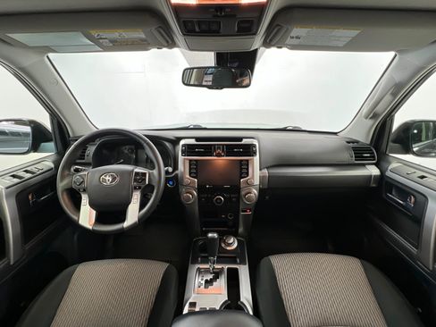 Used 2023 Toyota 4Runner SR5 AWD/4WD image 10