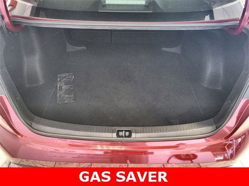 Used 2024 Toyota Corolla LE image 23