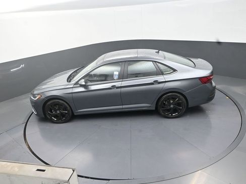 New 2026 Volkswagen Jetta SE image 16