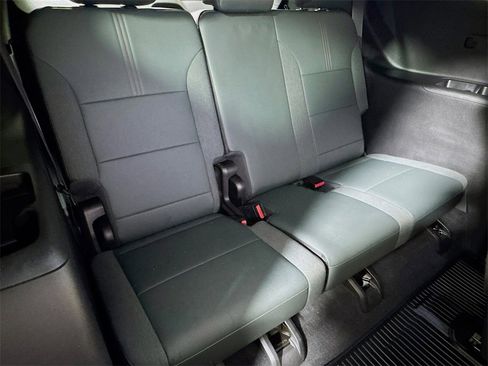 Certified 2024 GMC Acadia AT4 w/ LPO, Floor Liner Package image 27