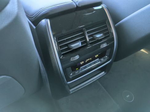 Certified 2026 BMW X5 xDrive40i w/ Climate Comfort Package AWD/4WD image 32