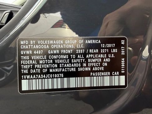 Used 2018 Volkswagen Passat 2.0T R-Line image 42