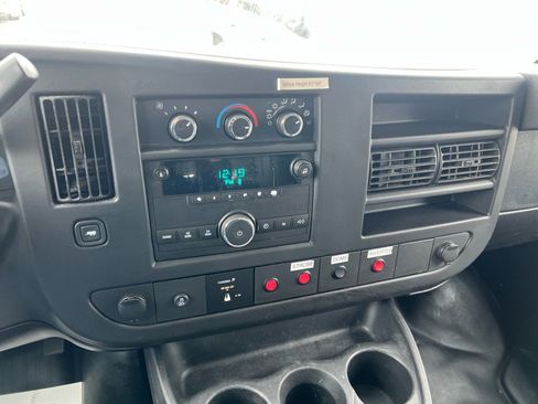 Used 2013 Chevrolet Express 2500 image 13