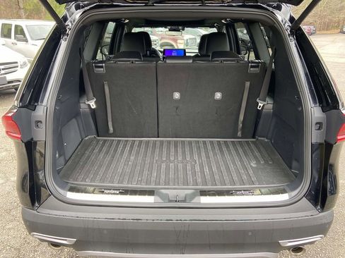 Used 2025 Toyota Grand Highlander AWD Hybrid image 9