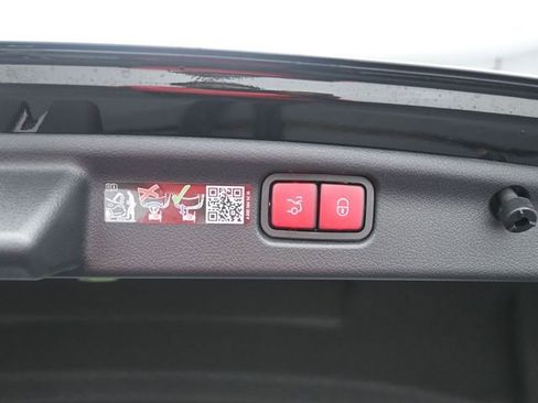 New 2025 Mercedes-Benz C 300 Sedan image 26