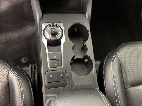 Used 2020 Ford Escape SEL image 23