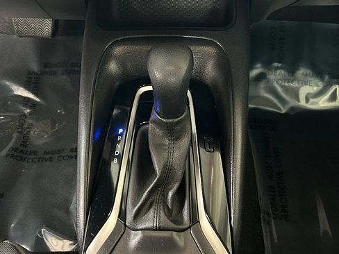 Used 2024 Toyota Corolla LE image 19