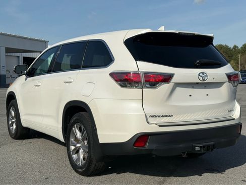Used 2015 Toyota Highlander Plus image 6