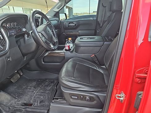 Used 2020 Chevrolet Silverado 1500 RST w/ Texas Edition image 9