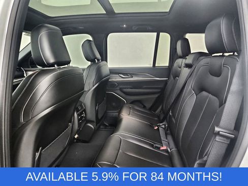 New 2026 Jeep Grand Cherokee Limited image 32