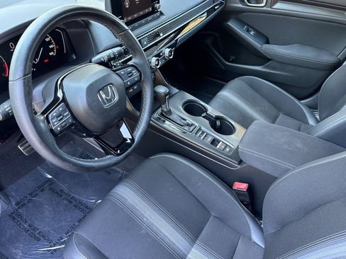 Used 2024 Honda Civic Sport image 4