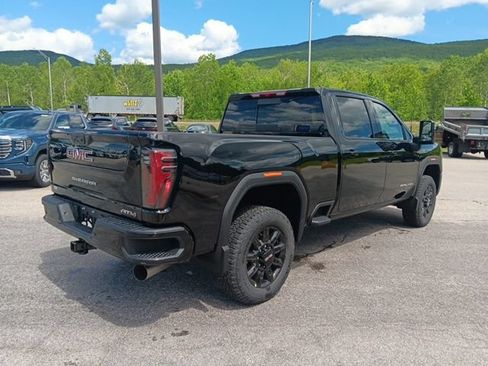 New 2026 GMC Sierra 2500 AT4 AWD/4WD image 28