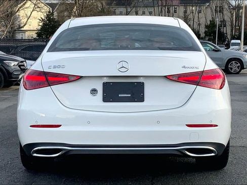 Used 2025 Mercedes-Benz C 300 4MATIC Sedan image 3