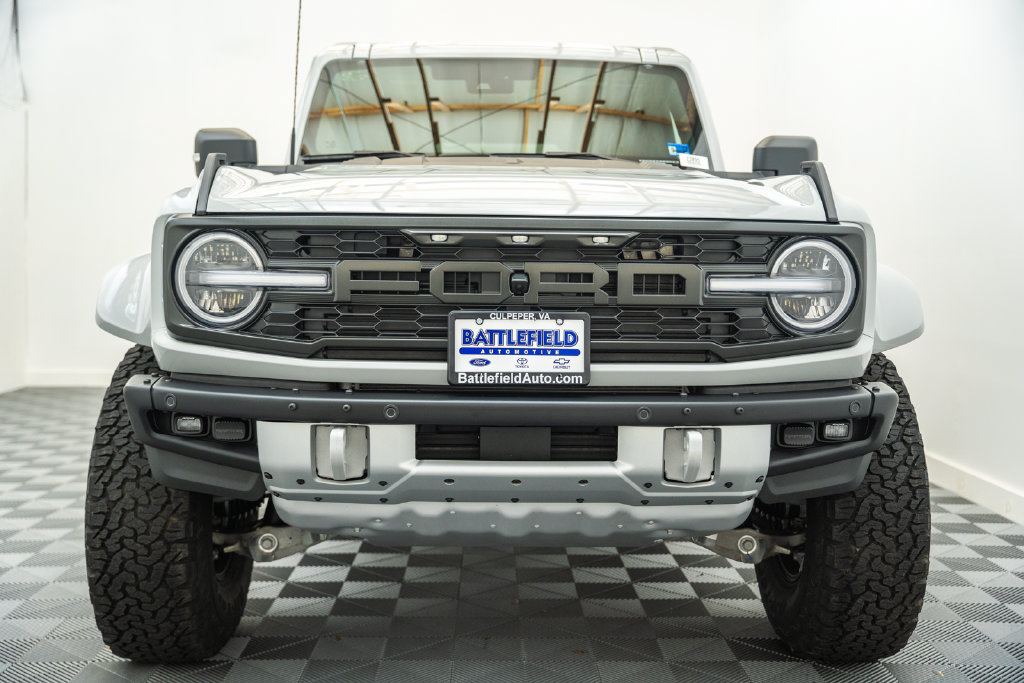 New 2026 Ford Bronco Raptor w/ Interior Carbon Fiber Pack AWD/4WD image 2