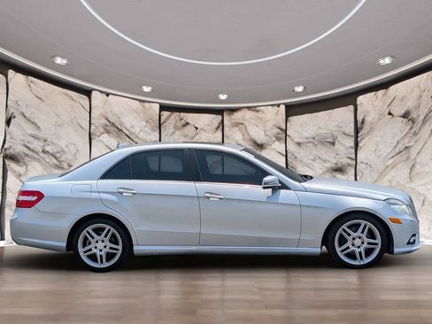 Used 2011 Mercedes-Benz E 350 4MATIC Sedan image 14