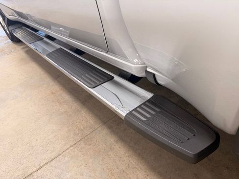 Used 2020 GMC Sierra 1500 SLT w/ SLT Premium Package image 19