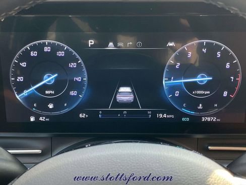 Used 2024 Kia Carnival SX Prestige image 27