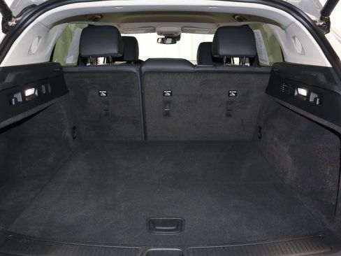 Used 2023 Buick Envision Essence image 16