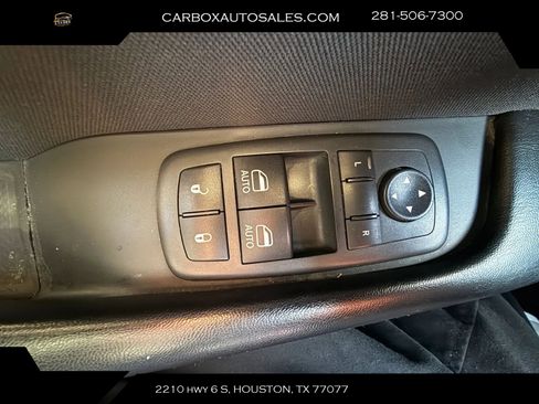 Used 2020 Dodge Challenger SXT w/ Blacktop Package RWD image 15
