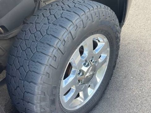 Used 2014 Chevrolet Silverado 3500 LTZ w/ LTZ Plus Package AWD/4WD image 10