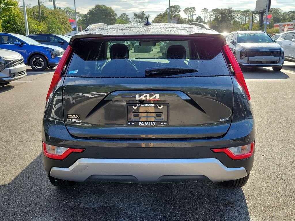 New 2026 Kia Niro EX FWD image 5