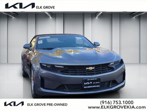 Used 2020 Chevrolet Camaro LT image 1