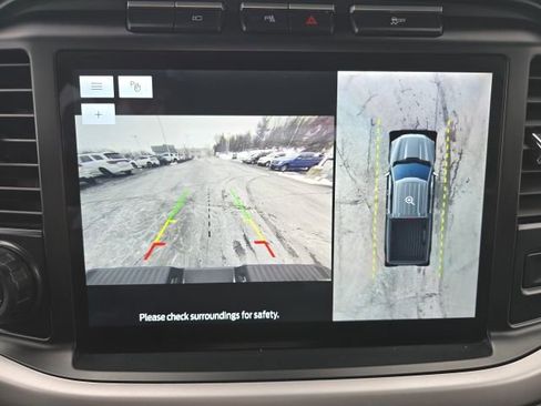 Certified 2022 Ford F150 XLT w/ Equipment Group 302A High image 17