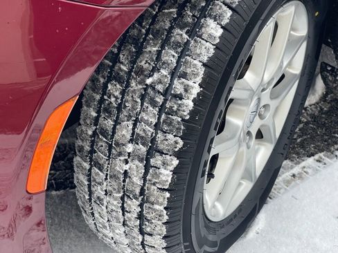 Used 2020 Chrysler Pacifica Touring w/ Cold Weather Group image 24