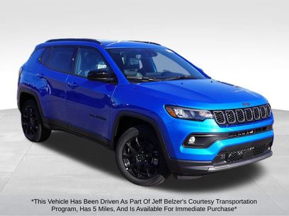 New 2025 Jeep Compass Latitude w/ Sun & Sound Group