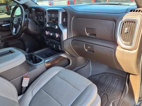 Used 2019 GMC Sierra 1500 SLT image 12